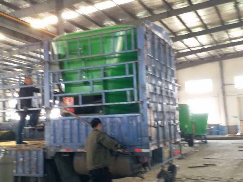 內蒙古某公司購買(mǎi)固定式TMR攪拌機 內蒙古某公司購買(mǎi)固定式TMR攪拌機