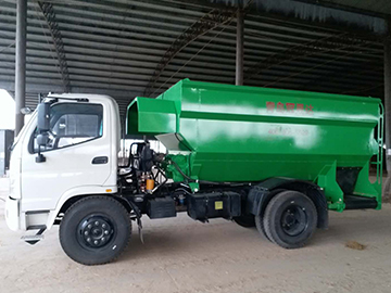 河南某公司購買(mǎi)雙側撒料車(chē) 河南某公司購買(mǎi)雙側撒料車(chē)